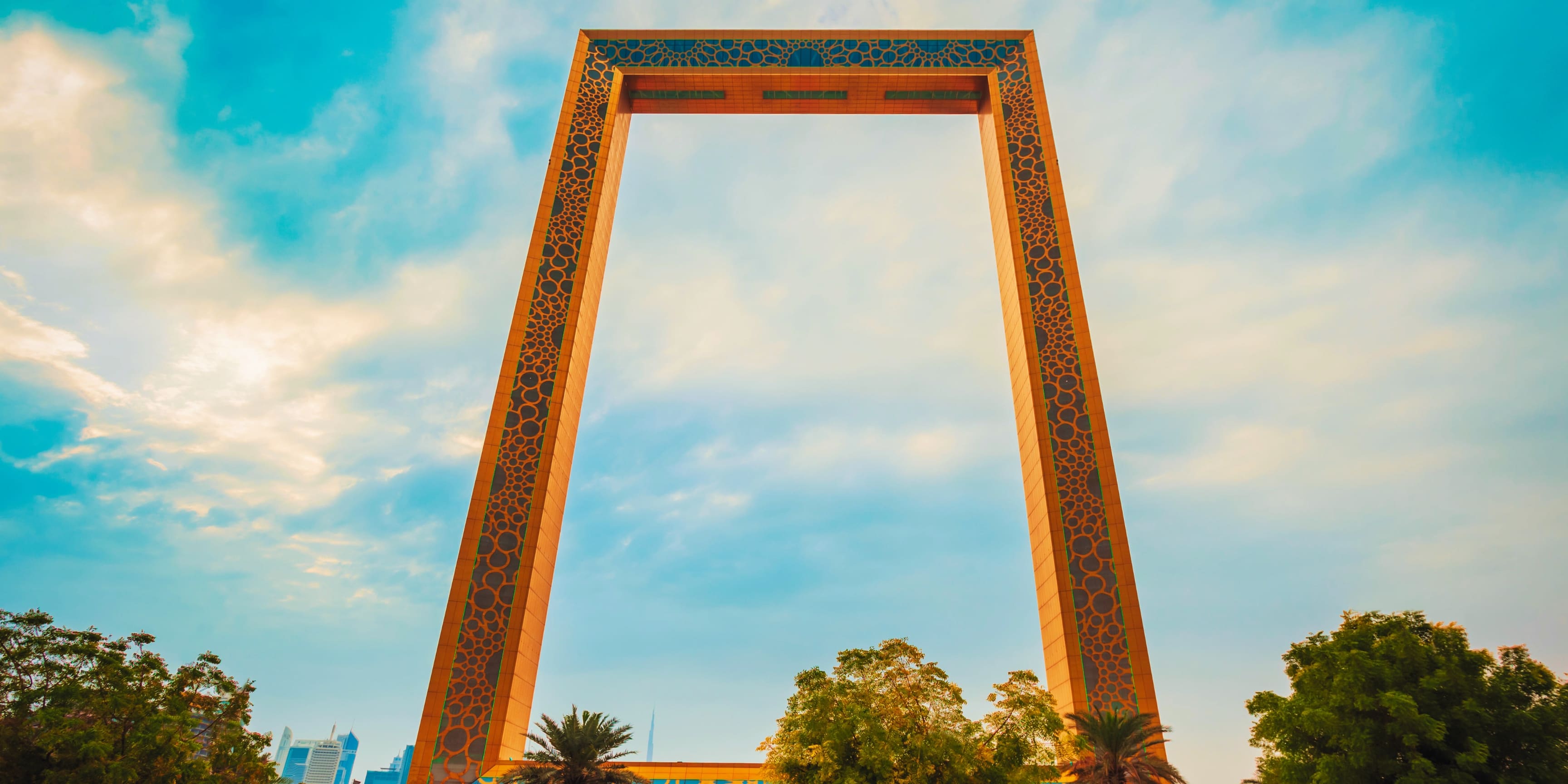 DUBAI_FRAME DUBAI_FRAME
